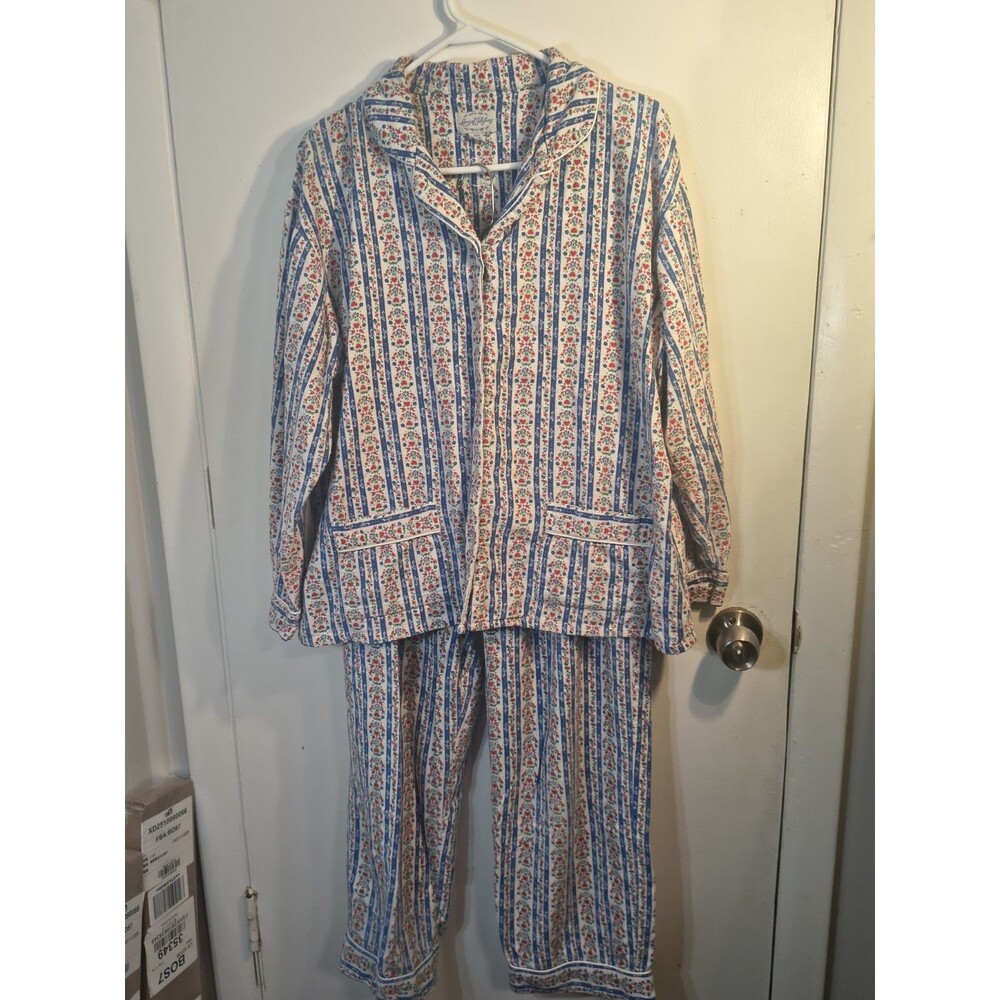 Lanz of Salzburg Flannel Pajama Set M Medium Blue Tyrolean Heart Striped